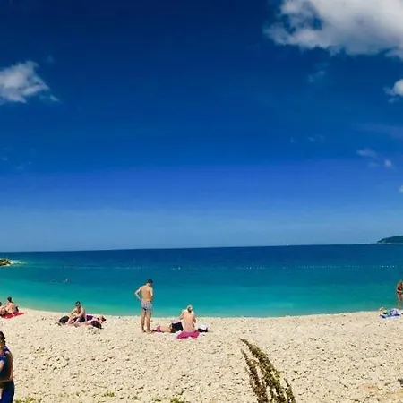 E-m With Private Pool 3* Vinkuran